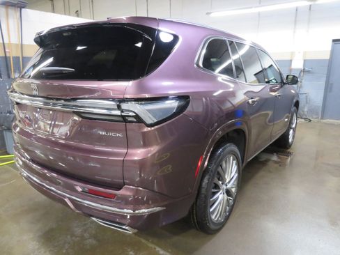 New 2026 Buick Enclave Avenir image 6