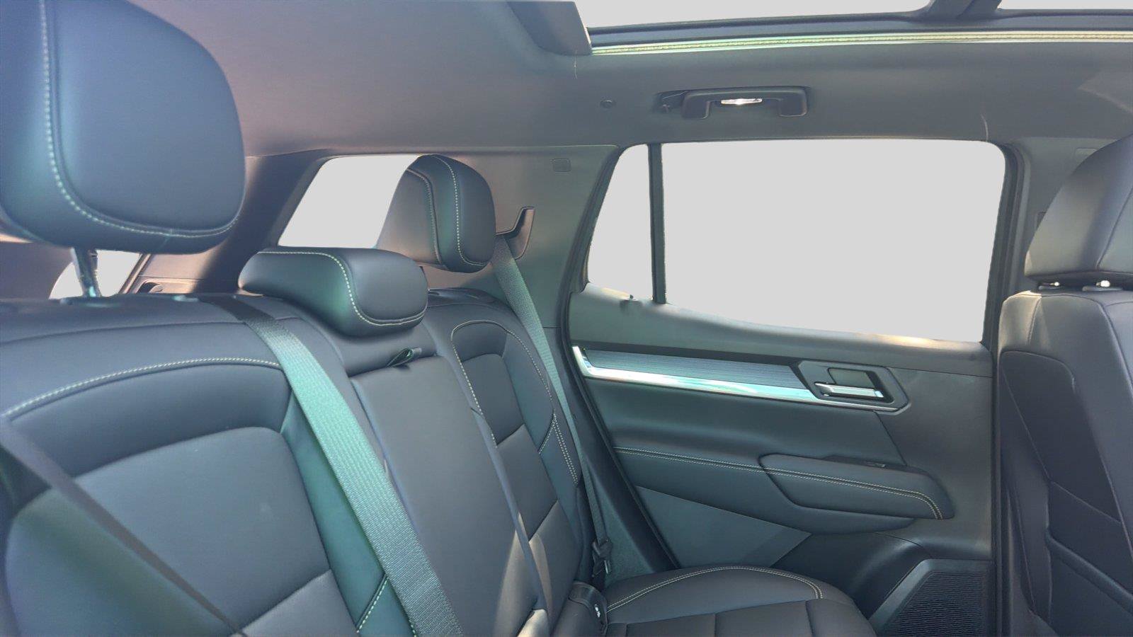 New 2027 GMC Terrain Elevation w/ Elevation Premium Package FWD image 21