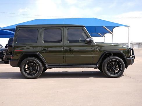 Used 2025 Mercedes-Benz G 550 image 2