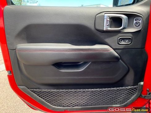 Used 2020 Jeep Gladiator Rubicon w/ Dual Top Group AWD/4WD image 23