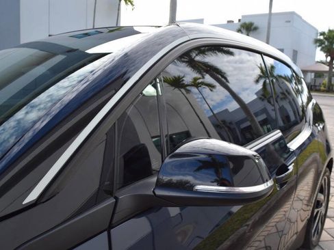 Used 2018 BMW i3 image 32