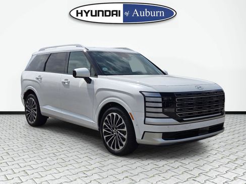 Certified 2026 Hyundai Palisade Calligraphy FWD image 1
