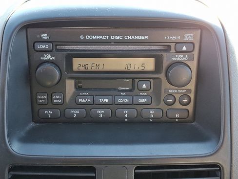 Used 2005 Honda CR-V EX image 17