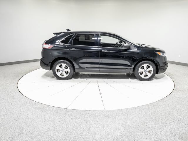Used 2017 Ford Edge SE AWD/4WD image 26