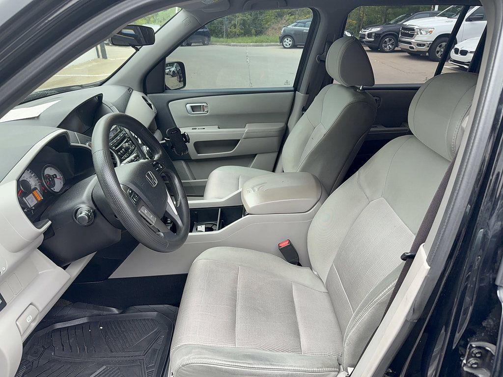 Used 2015 Honda Pilot EX image 5