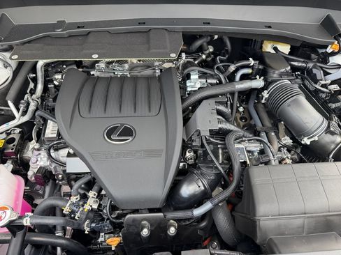 New 2026 Lexus TX 500h AWD image 31