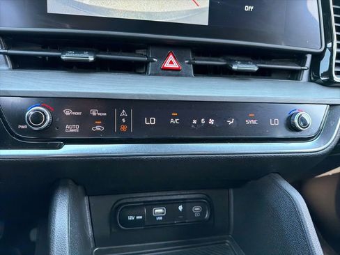 Used 2023 Kia Sportage X-Line AWD/4WD image 13