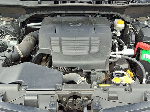 Used 2021 Subaru Forester Touring AWD/4WD image 28