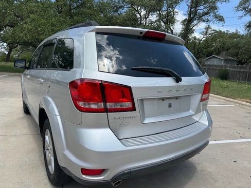 Used 2012 Dodge Journey SXT w/ Popular Equipment Group FWD image 13