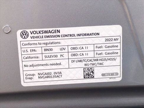 Used 2022 Volkswagen Tiguan SE R-Line image 24