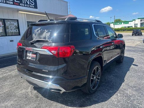 Used 2017 GMC Acadia Denali w/ Technology Package AWD/4WD image 8