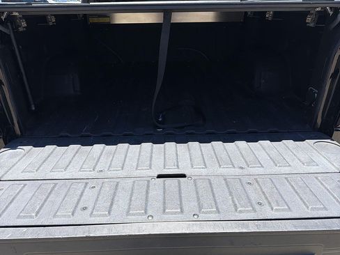 Used 2023 GMC Sierra 1500 AT4X w/ AT4X AEV Edition AWD/4WD image 26