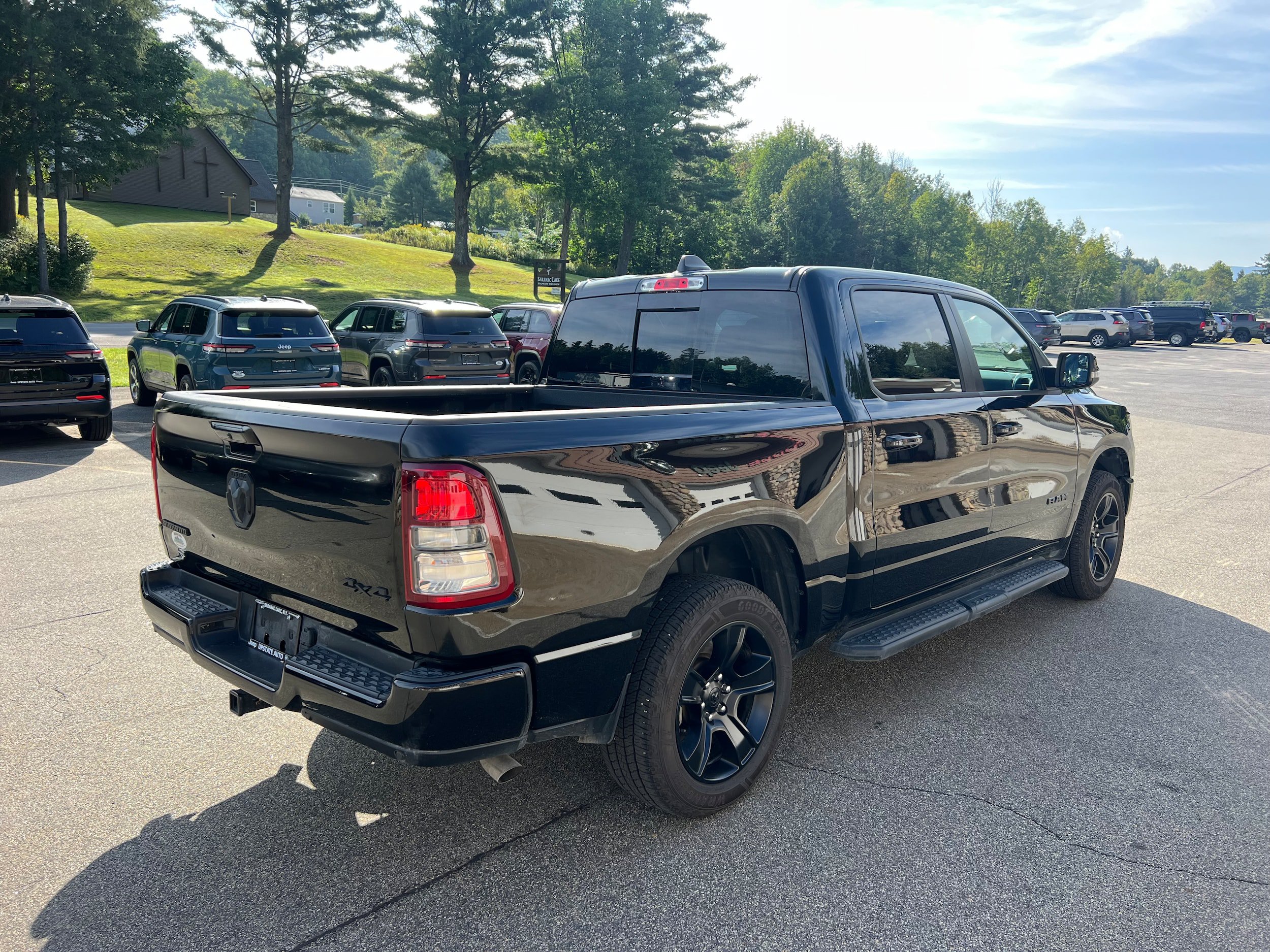 Used 2024 RAM 1500 Big Horn AWD/4WD image 5