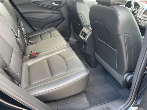 Certified 2023 Chevrolet Equinox Premier FWD image 36
