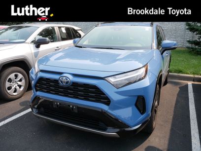 Used 2022 Toyota RAV4 SE w/ Convenience Package