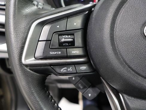 Used 2021 Subaru Forester Premium AWD/4WD image 35