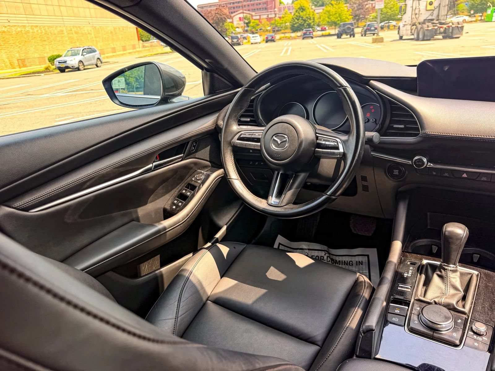 Used 2023 MAZDA MAZDA3 s FWD image 21