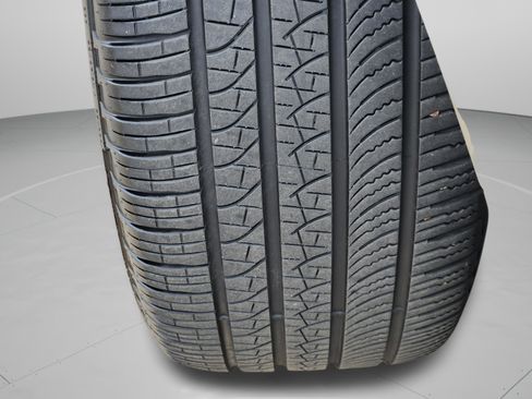 Used 2019 Land Rover Range Rover HSE image 10