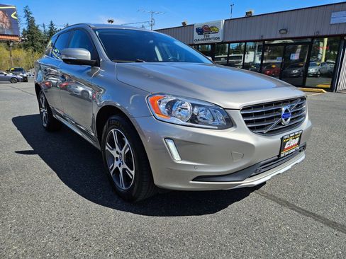 Used 2014 Volvo XC60 T6 image 3