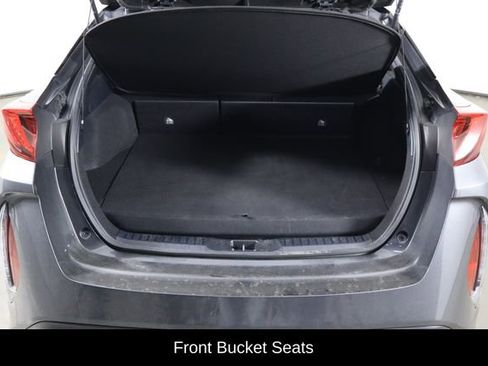Used 2019 Toyota Prius Prime Premium FWD image 17