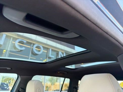 Used 2022 Mercedes-Benz GLB 250 4MATIC image 11