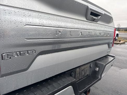 Used 2019 Ford F150 Platinum image 11