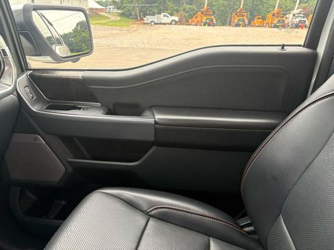 Used 2021 Ford F150 Lariat w/ Equipment Group 502A High AWD/4WD image 25