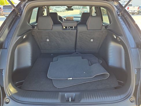 Used 2025 Honda HR-V Sport image 30