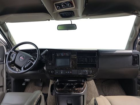 Used 2022 GMC Savana 2500 w/ Enhanced Convenience Package RWD image 9