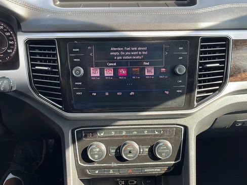 Used 2019 Volkswagen Atlas SEL Premium AWD/4WD image 17