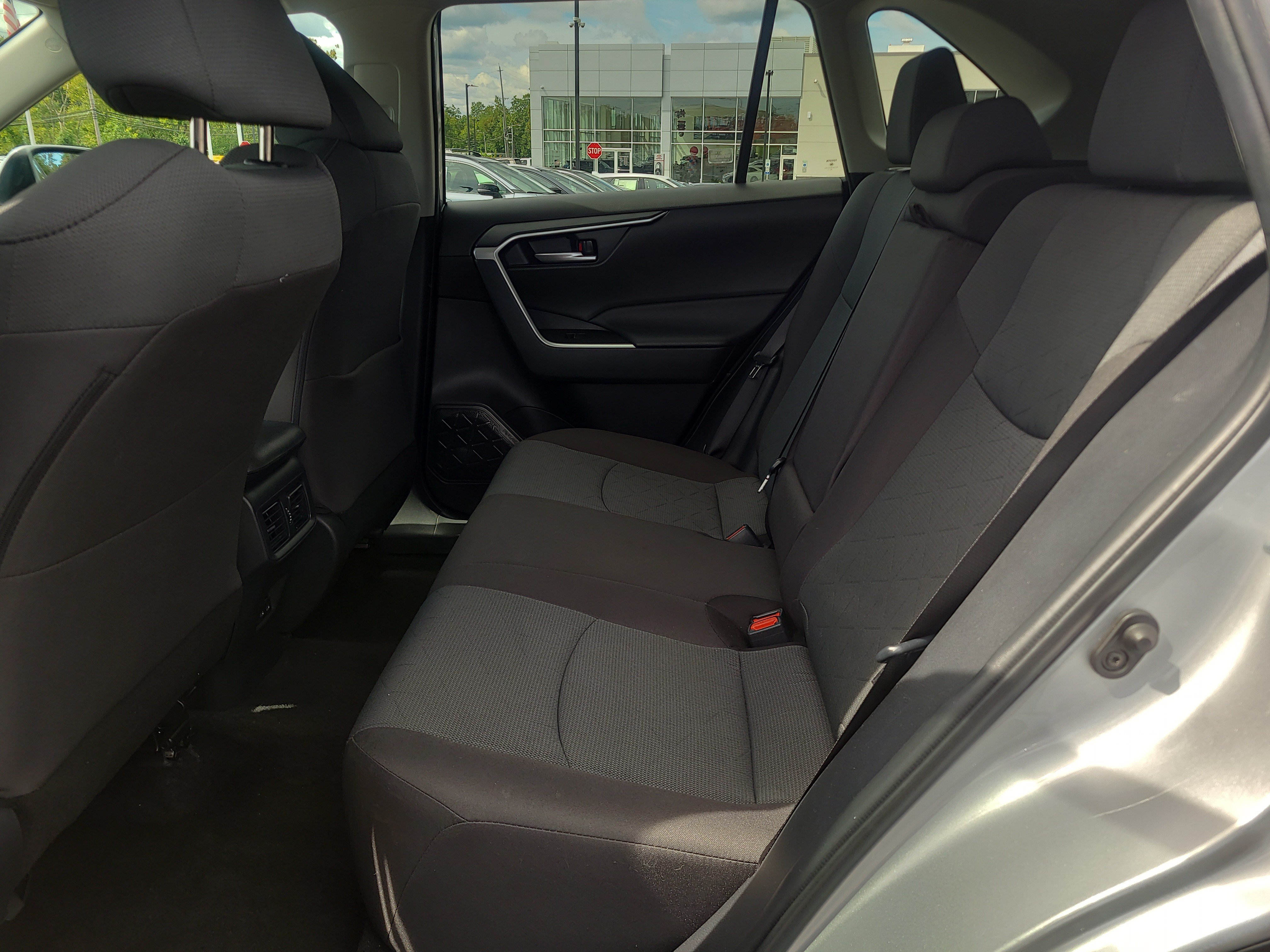 Certified 2025 Toyota RAV4 XLE AWD/4WD image 27