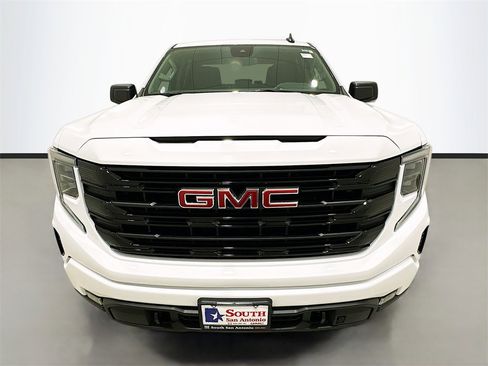 New 2026 GMC Sierra 1500 Elevation image 2