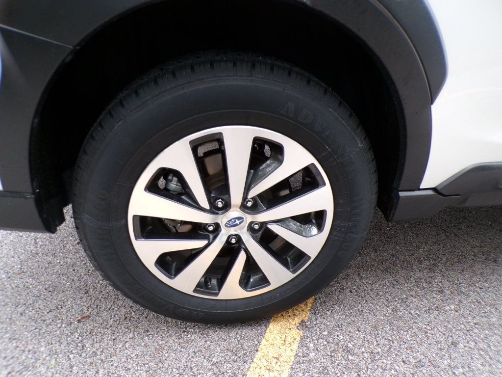 Used 2024 Subaru Outback Premium AWD/4WD image 21