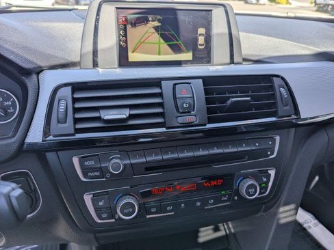 Used 2015 BMW 328i xDrive Sedan AWD/4WD image 19