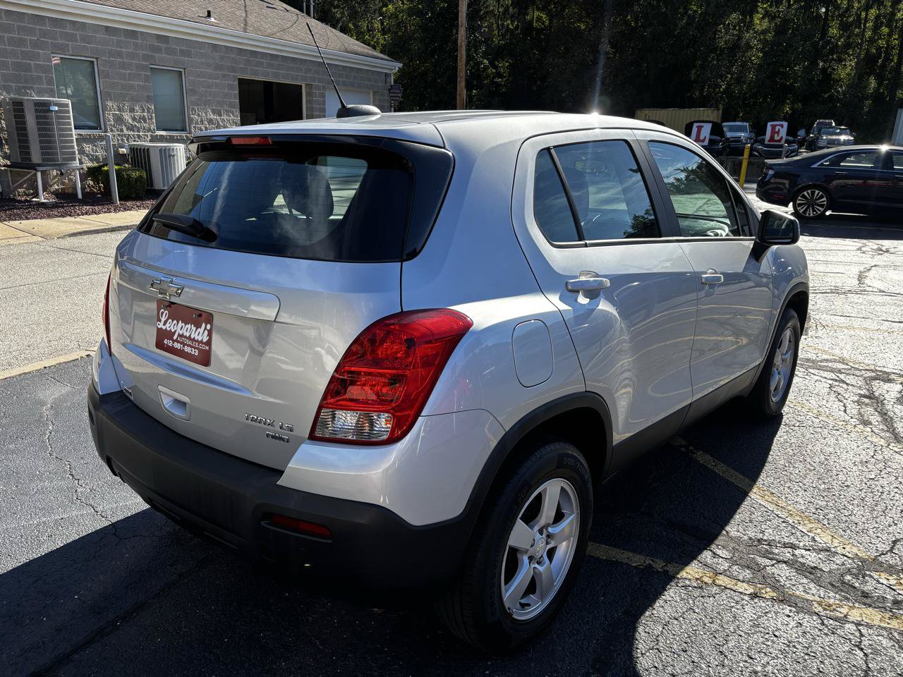 Used 2016 Chevrolet Trax LS w/ LPO, Cargo Package AWD/4WD image 7