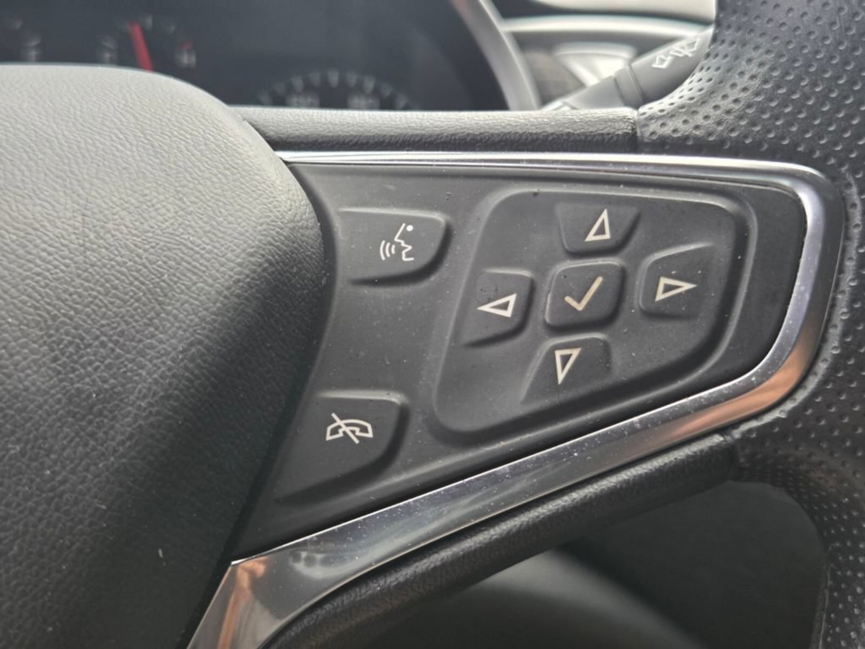 Used 2023 Chevrolet Malibu LT FWD image 26