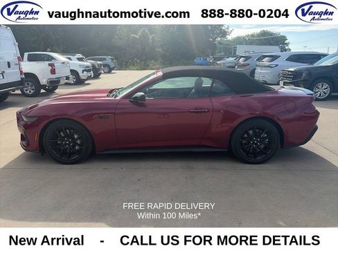 Used 2025 Ford Mustang GT Premium RWD image 1