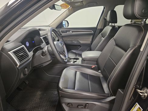 Used 2022 Volkswagen Atlas SE image 8