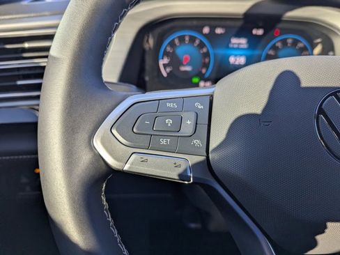 New 2026 Volkswagen Atlas Cross Sport SE image 12