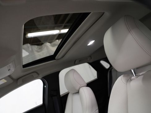 Used 2025 MAZDA CX-30 2.5 Turbo w/ Premium Plus Pkg image 28