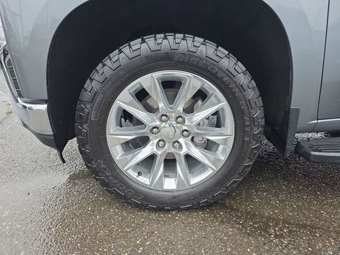 Used 2019 Chevrolet Silverado 1500 LTZ AWD/4WD image 26