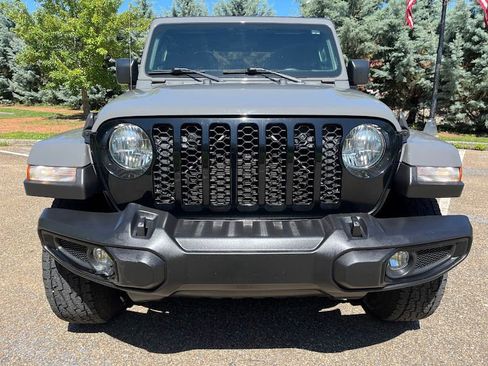 Used 2022 Jeep Gladiator Sport AWD/4WD image 32