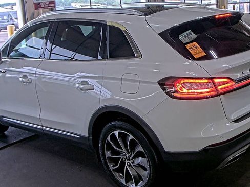 Used 2022 Lincoln Nautilus Reserve AWD/4WD image 4