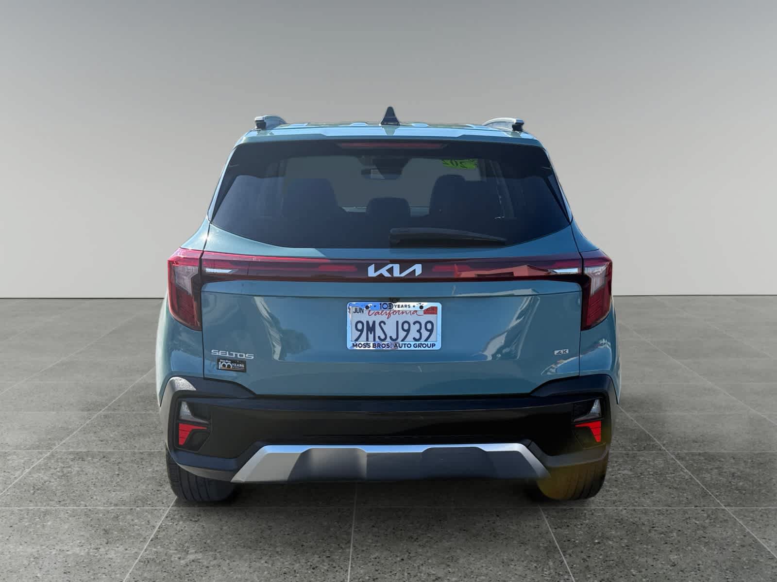 Used 2024 Kia Seltos EX AWD/4WD image 4