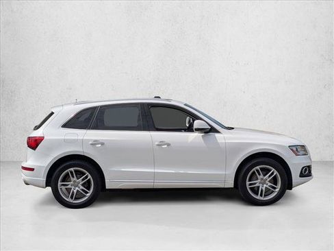 Used 2017 Audi Q5 2.0T Premium AWD/4WD image 4