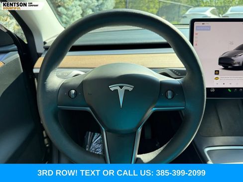 Used 2024 Tesla Model Y Long Range AWD/4WD image 13