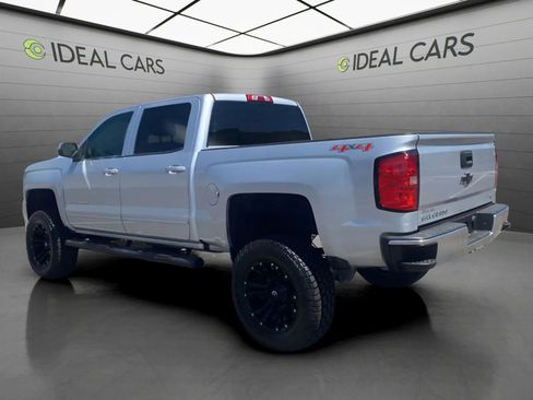 Used 2017 Chevrolet Silverado 1500 LT AWD/4WD image 8