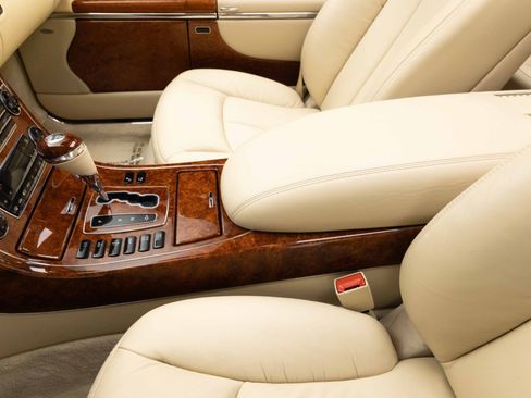 Used 2004 Maybach 57 RWD image 20