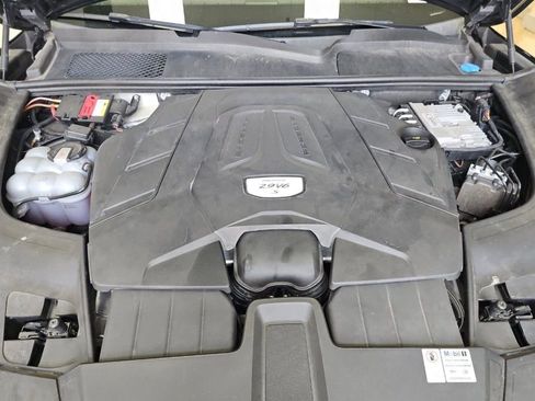 Used 2019 Porsche Cayenne S AWD/4WD image 3