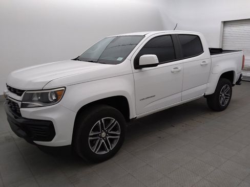 Used 2021 Chevrolet Colorado W/T w/ Custom Special Edition RWD image 2
